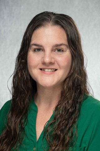 Lindsy Lansberry | Staff Council - The University of Iowa